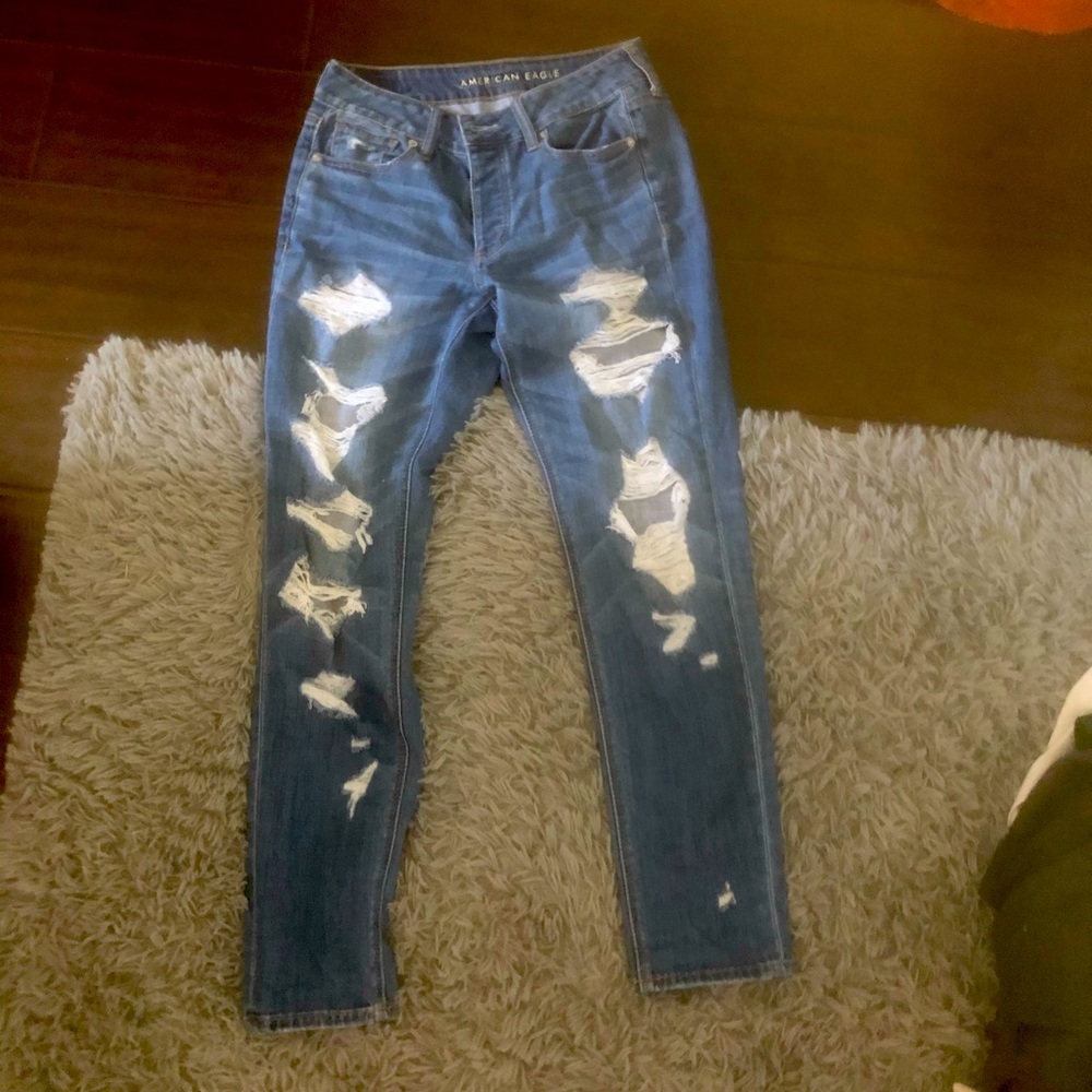 AE Tomgirl Jeans